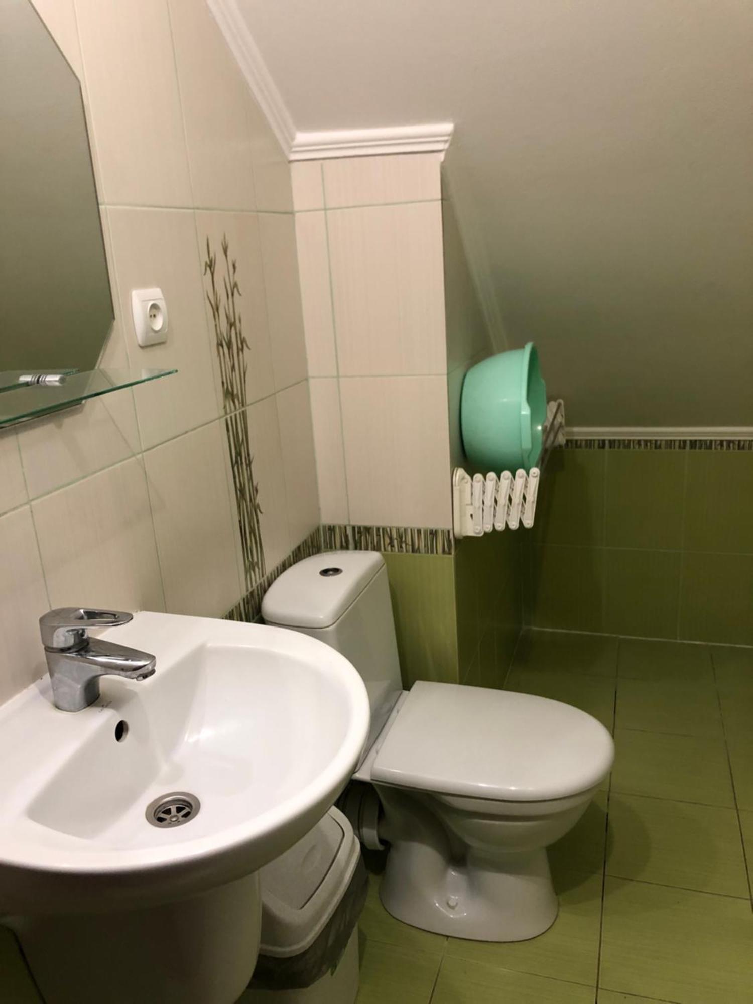 Hotel У Оксани Solochyn Esterno foto
